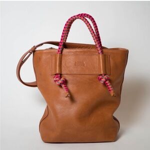 Mecha Méndez Tote Bag